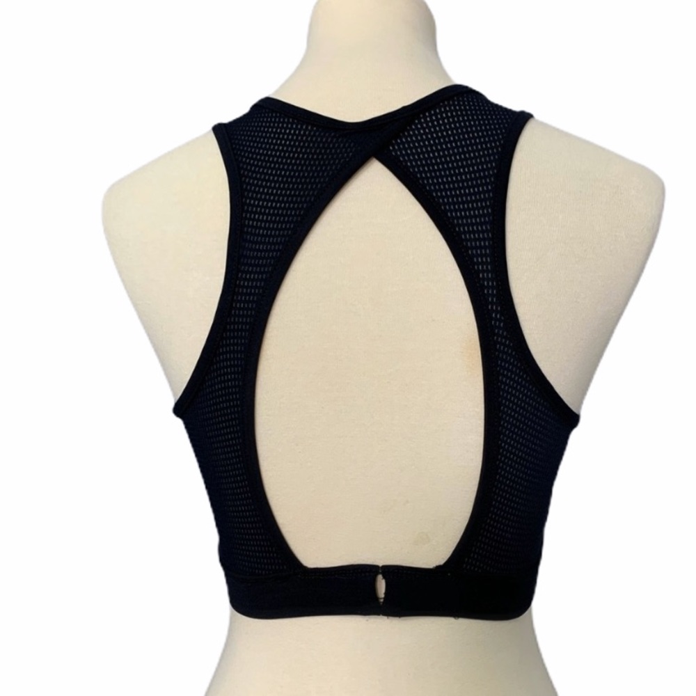 Alta Onda Sport Top  in black